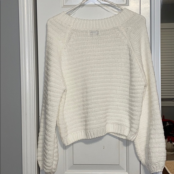 NWOT cropped white sweater - Picture 2 of 3